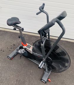 Schwinn airdyne pro vs assault online bike