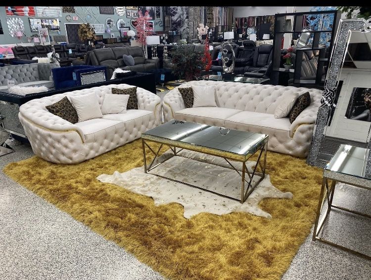 Lupino Ivory Velvet Living Room Set