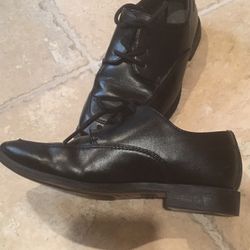 Boys dress shoe -size 13