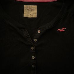 2000s Hollister Henley top