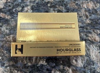 NEW HOURGLASS UNLOCKED INSTANT EXTENSIONS DEFINING & LENGTHENING TUBING MASCARA $5!