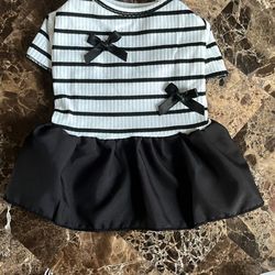 Black and White Bow Dress for Cats/Dogs (Size S)