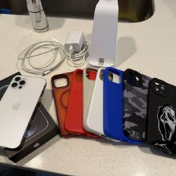 Apple iPhone 12 Pro 128GB Fully Unlocked – New Condition