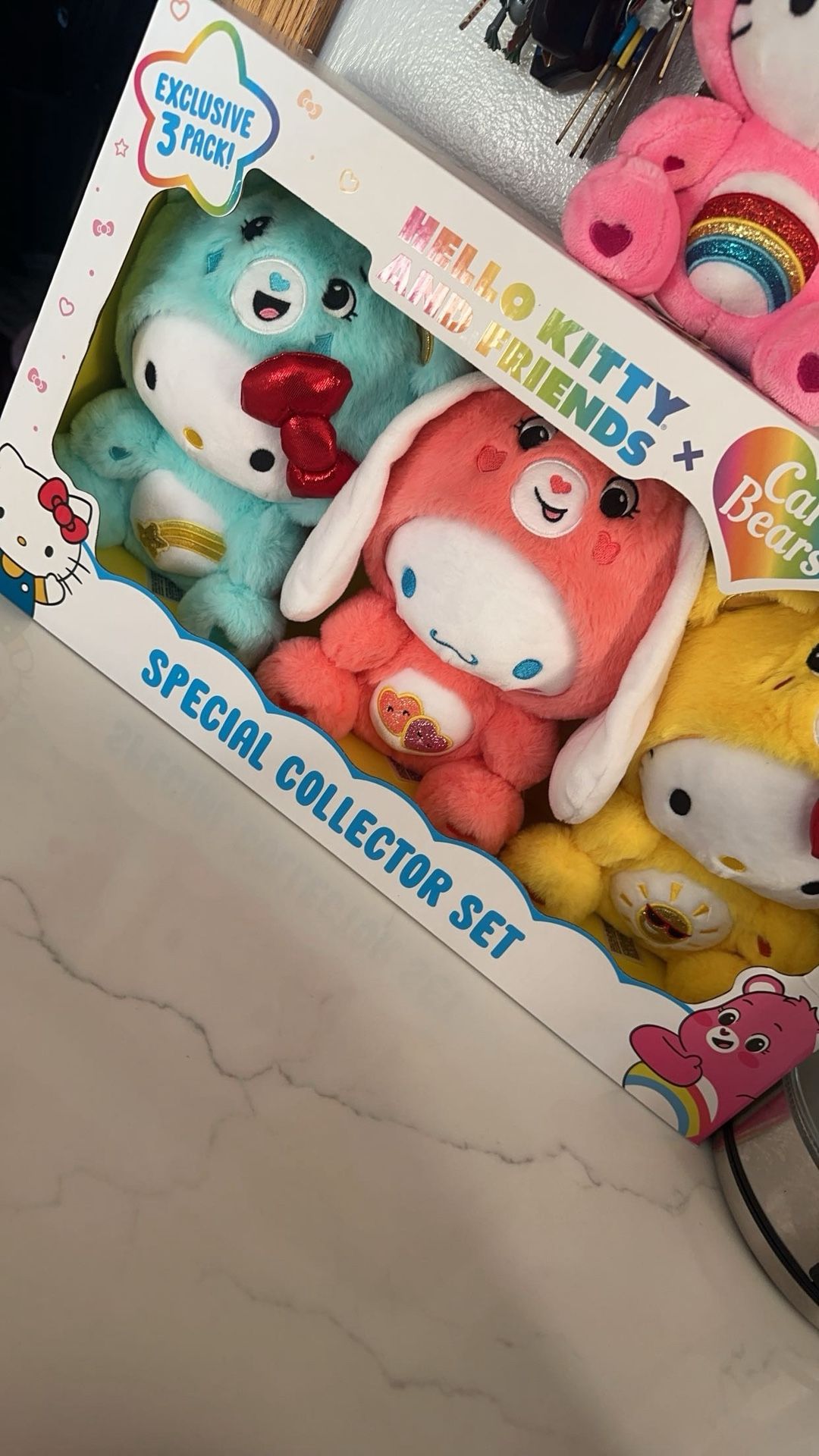 Hello Kitty 