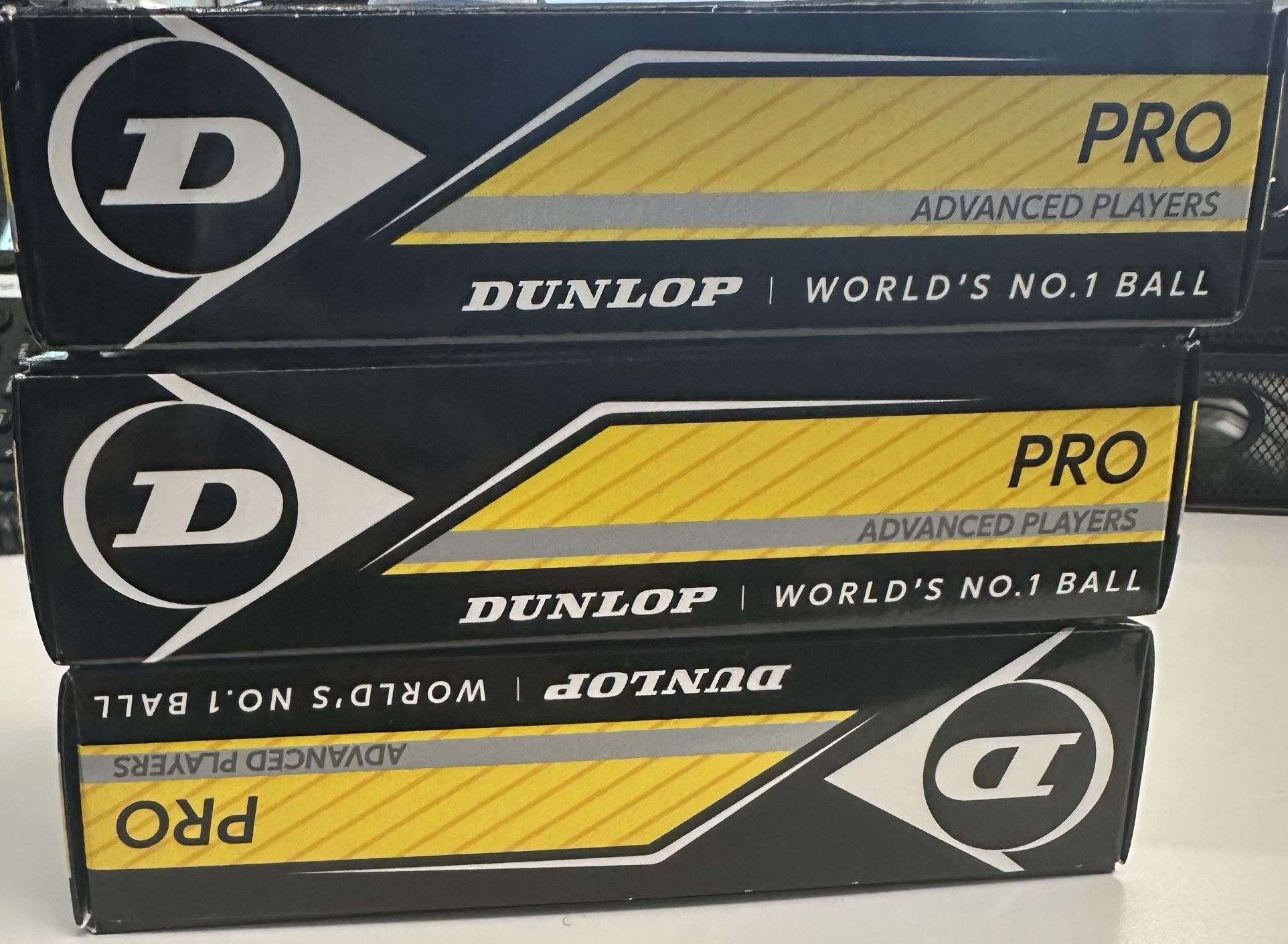 Dunlop Pro Squash Balls – 36 Total 