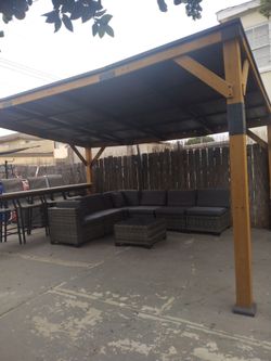 Outdoor sectional sofa