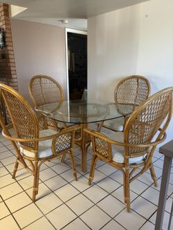 Rattan Dining Set - Glass Table & 4 Chairs