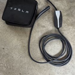 Tesla Accessories, Charger, Key Fob 
