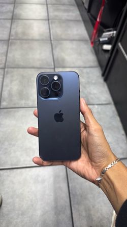 iPhone 15 pro 128gb unlocked