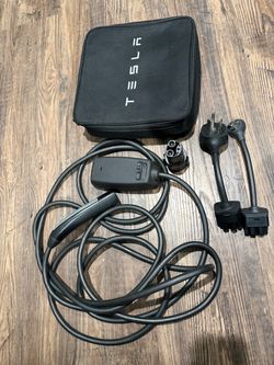 Tesla Charger