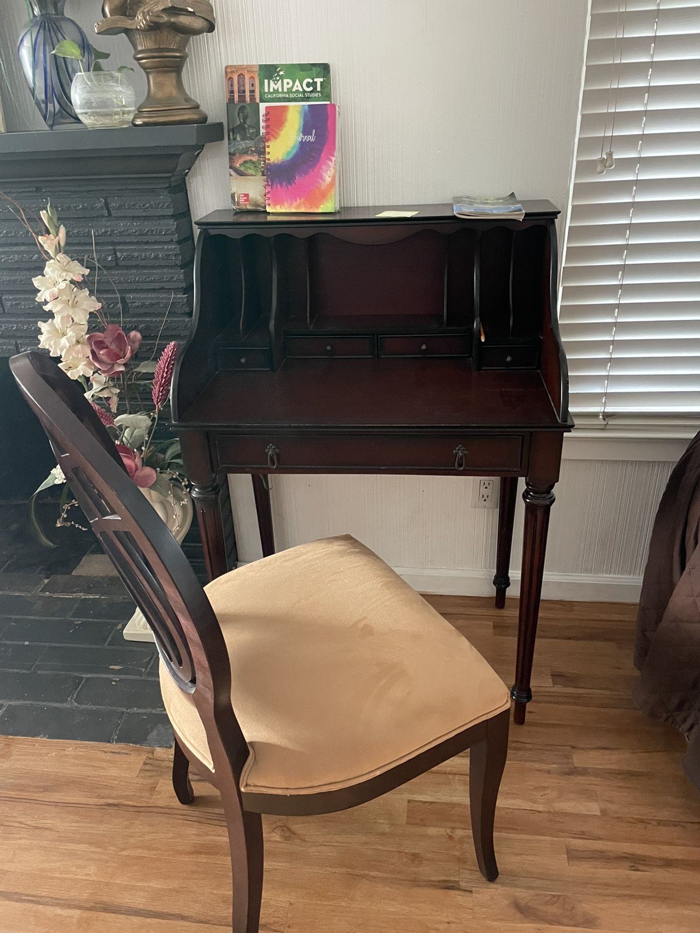 Antique Desk With Chair