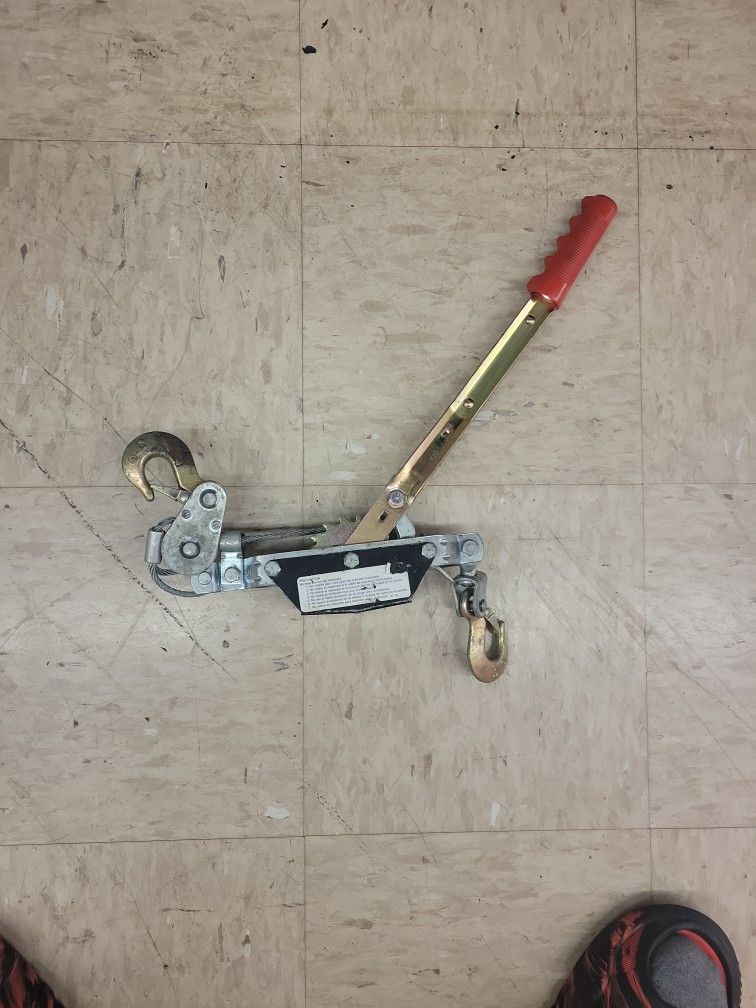 2ton Cable pooler winch and held