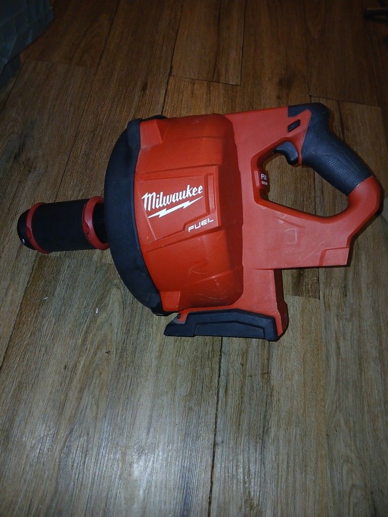MilwaukeeExclusive
M18 FUEL 18-Volt Lithium-Iron Cordless Plumbing Drain Snake Tool Only