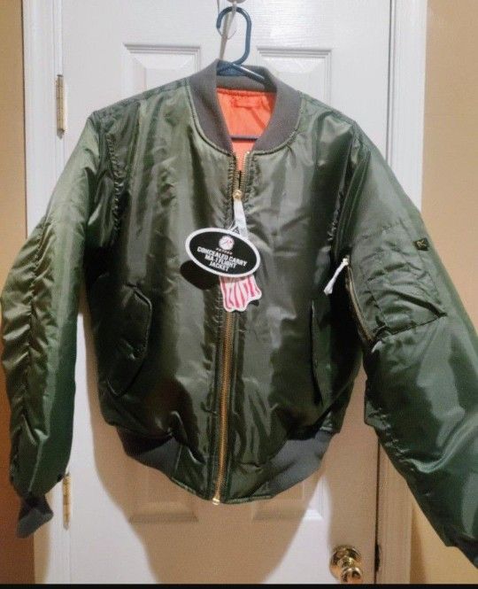 ROTHCO: Concealed Carry MA-1 Flight Jacket 