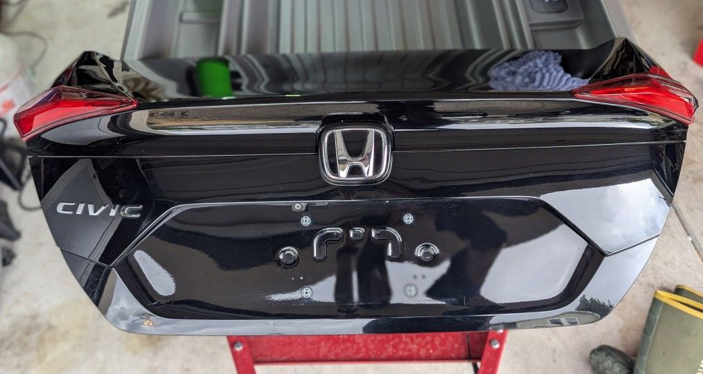 2016-2021 Honda Civic Trunk Lid