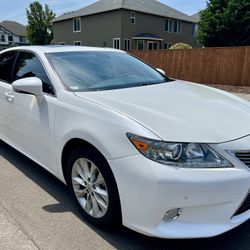 2013 Lexus ES 300h