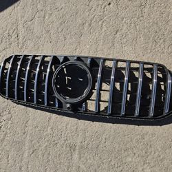 Mercedes GLE53 Grille Oem