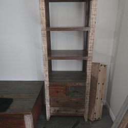 Living entertainment