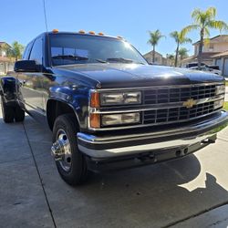  Chevy Dually 