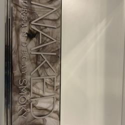 Urban Decay Smoky Naked Palette 