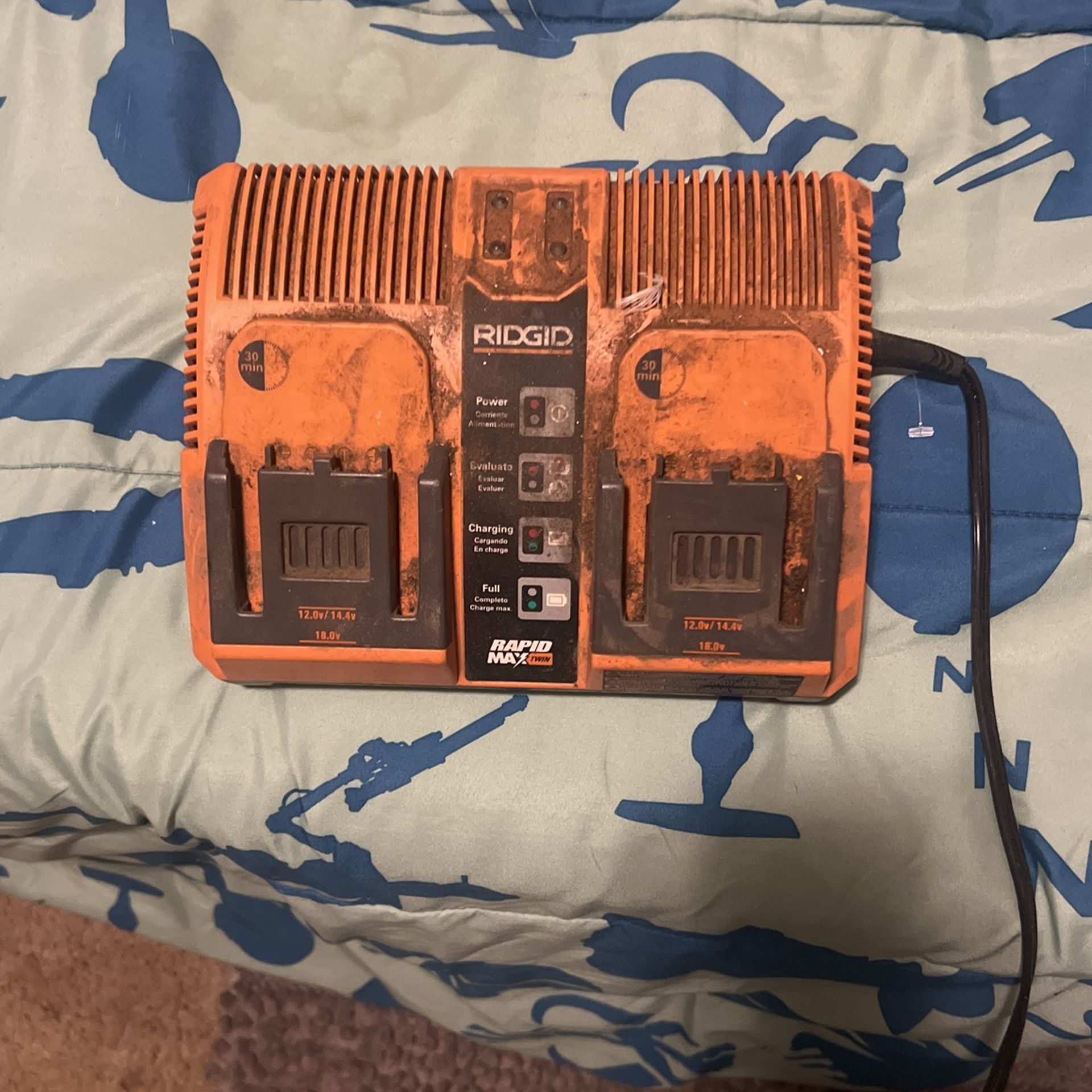 Ridgid drill - Battery - Charging Station
