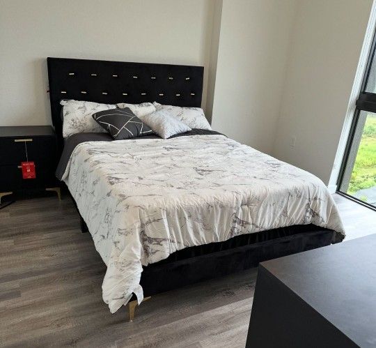 Bed With FREE MATTRESS  And Nightstand NEW