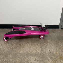 🛴 Caster Wave Scooter – Brand New in Box  Brand new caster wave scooter, never used.   Still new in the box.  • Smooth ride with swivel wheels   • St