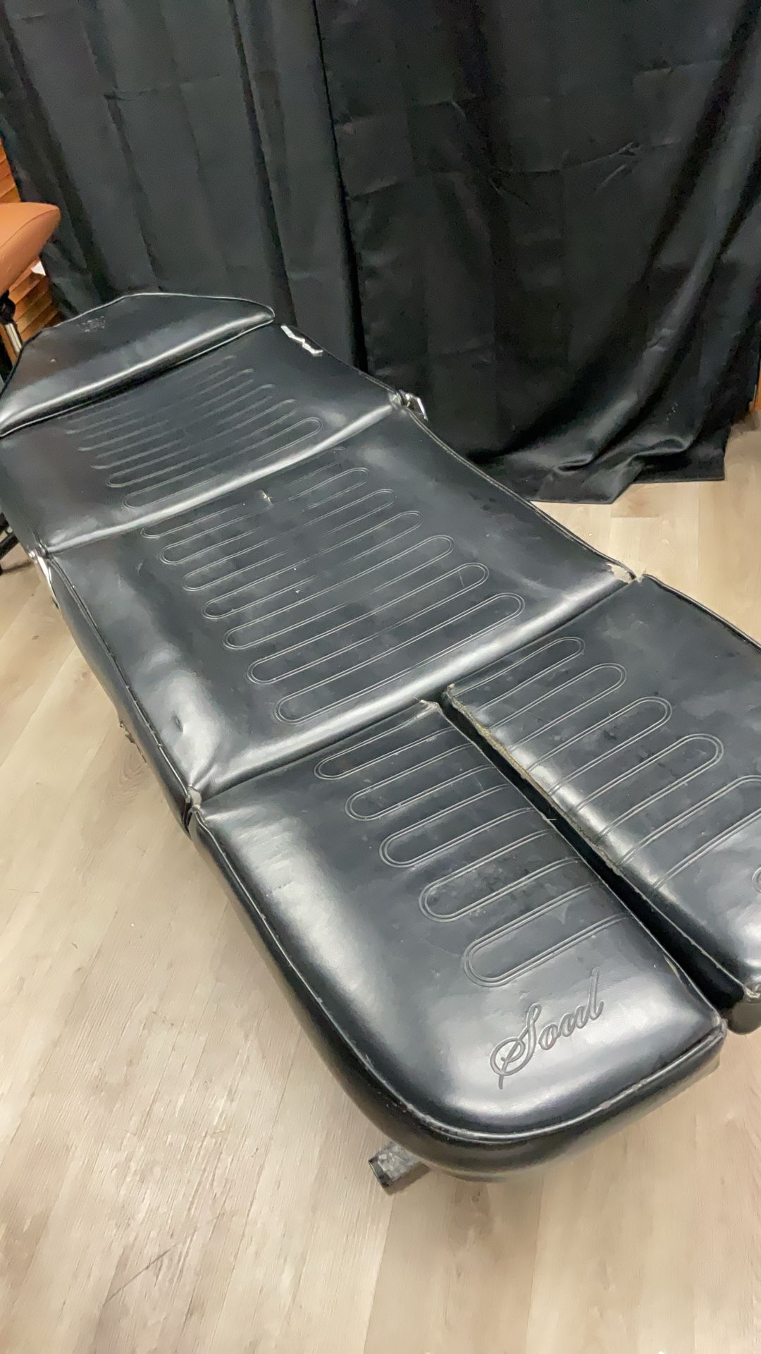 Tattoo/permanent Makeup Bed