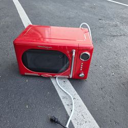 Brand New retro microwave