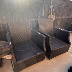 Wicker Swivel Chair