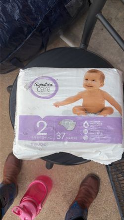 Signature care diapers