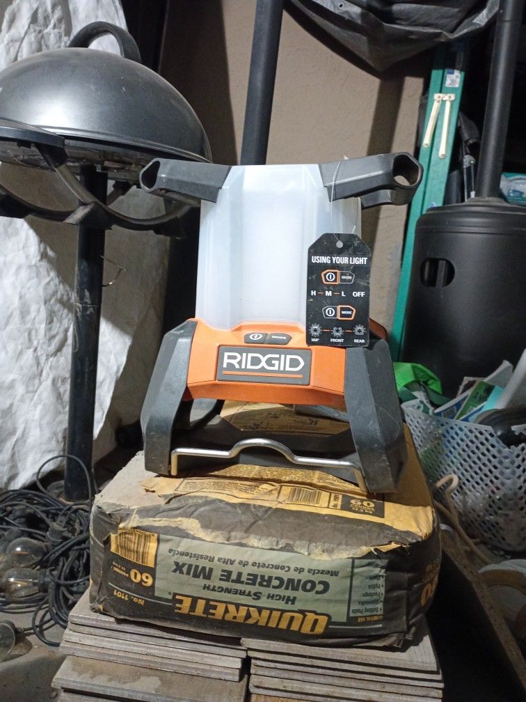 18V Cordless 360° Area Light (Tool Only)