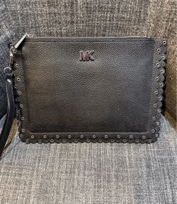 Michael Kors Wristlet Clutch