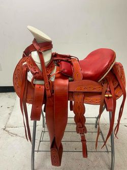 Montura charra de cuero