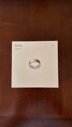 **BRAND NEW IN BOX** Oura Ring 4 Rose Gold Size 9