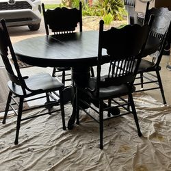 Black Table & 4 Chairs 