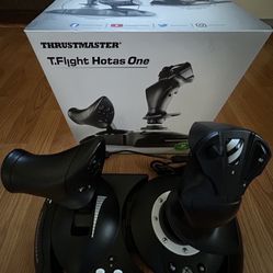 Flight Sim Joystick Thrustmaster Hotas One (USB—PC/Xbox)