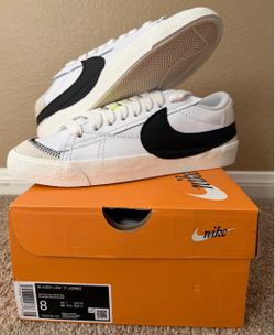 Sz 8M | 9.5W Blazer Low 77 Jumbo (Negotiable)