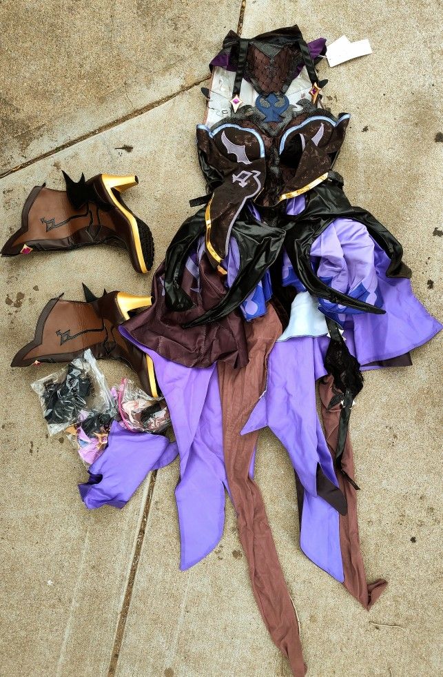 Halloween Costume Female for Sale in Wichita, KS OfferUp