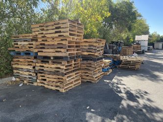 Free pallets