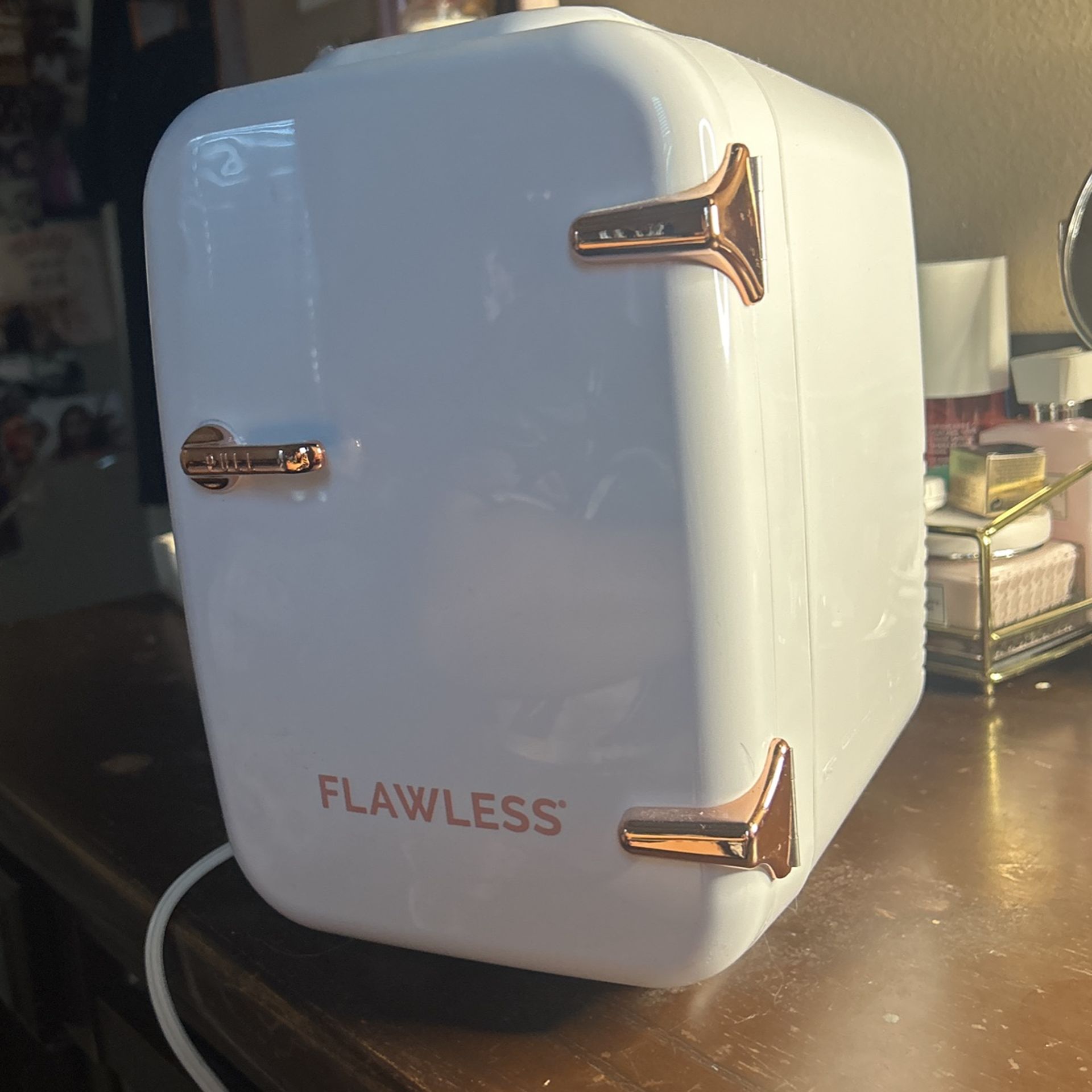 Mini Fridge For Cosmetics Or Anything Else