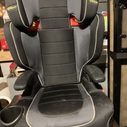 2 Booster Seats