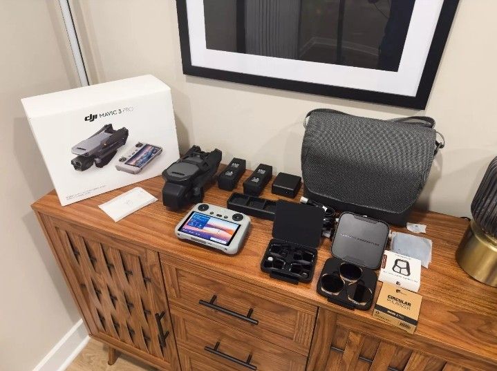 DJI Mavic 3 Pro Fly More Combo With Extra