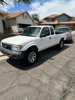 2000 Toyota Tacoma