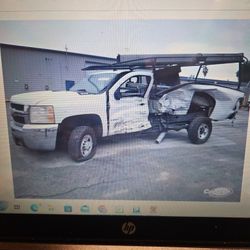 Parting Out 07 Silv2500