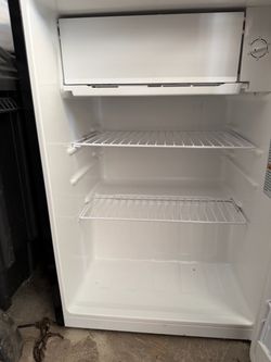 Mini fridge