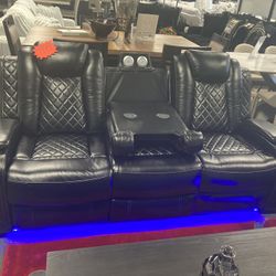 Sofa Loveseat Recliner! 3 Pc Set! $1,999! Easy Financing! ✅🚨💙 