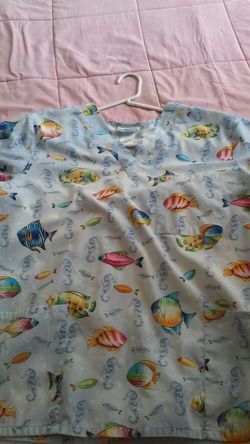 Scrub work shirt large