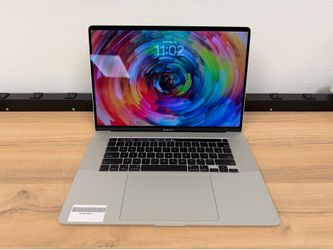 MacBook Pro 16 Inch **2.4GHz Intel 8 Core i9**Only $699