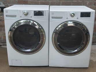 Washer And Electric Dryer. Lavadora Y Secadora Eléctrica 
